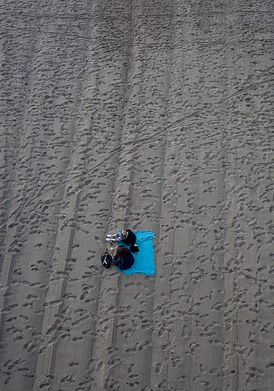 Traffic on the beach